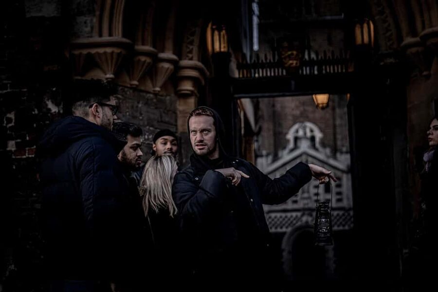 London: Haunted Ghost Night Walking Tour - Shakespeare’s Globe and the Anchor Tavern