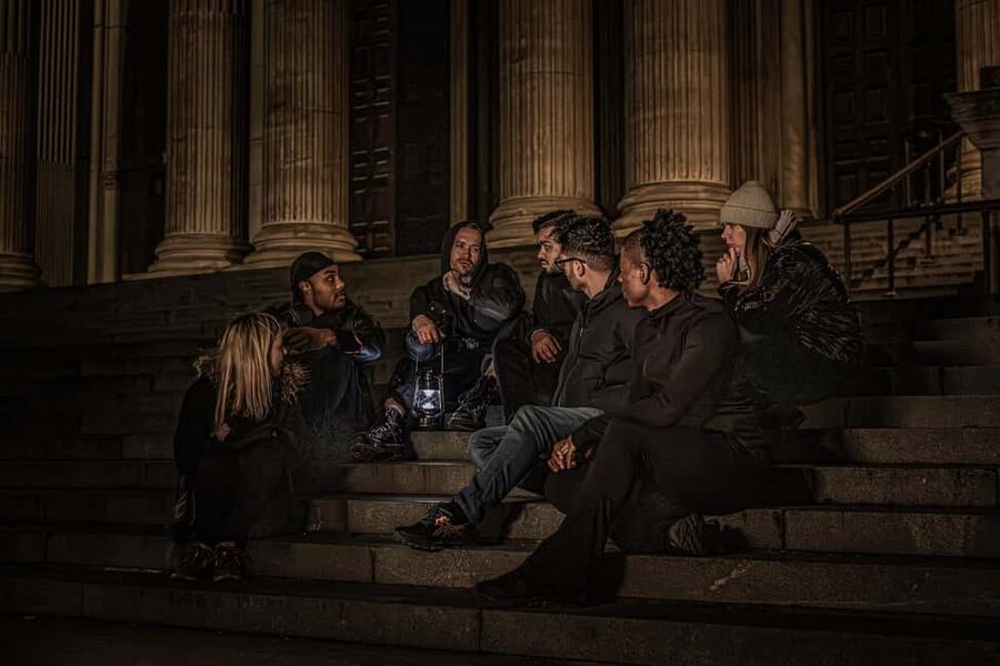 London: Haunted Ghost Night Walking Tour - Ending at Clink Prison Museum