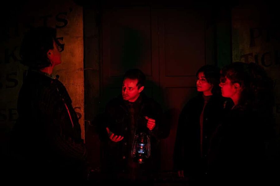 London: Interactive Jack the Ripper Night Walking Tour - Princelet Street and the lives behind the headlines
