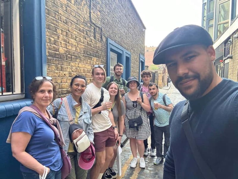 London: Jack the Ripper Tour with Historic Pub Stops - Why this tour works better than a simple murder walk