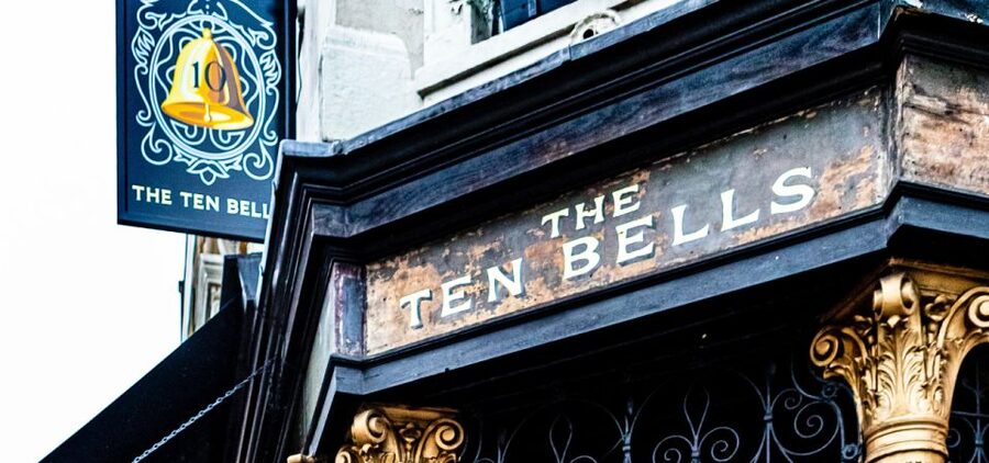London: Jack the Ripper Walking Tour with an App - Brick Lane and the Frying Pan Pub