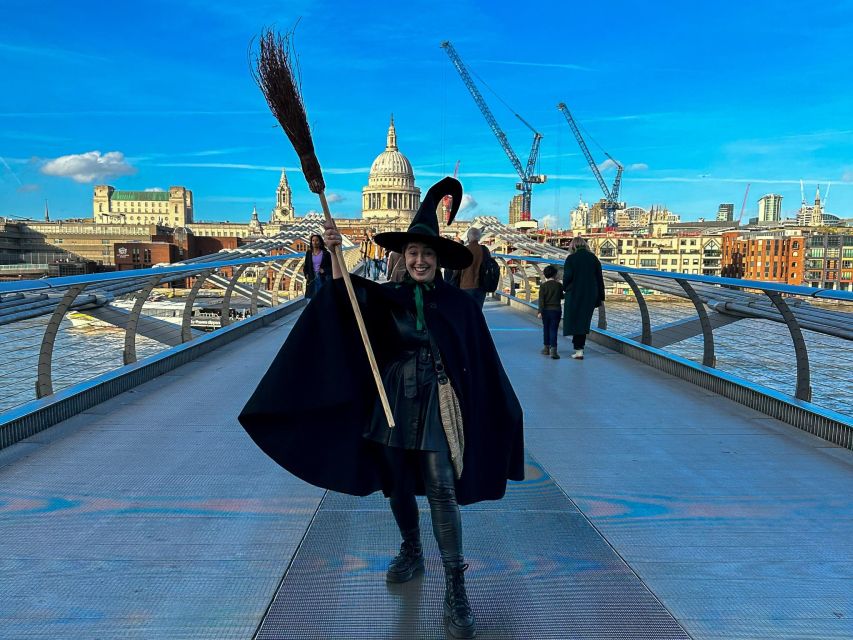 London: Witches and History Bankside Walking Tour - From Bankside theatre to Shakespeare’s Globe