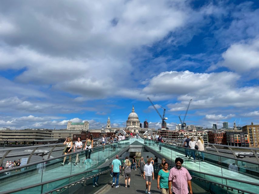 London: Witches and History Bankside Walking Tour - Southwark Cathedral and the first witch tales
