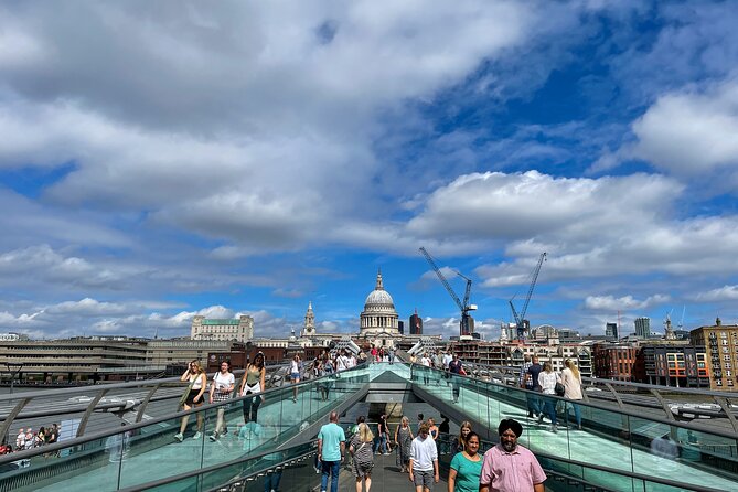 London Witches and History Walking Tour - The Golden Hinde and dramatic riverside stories