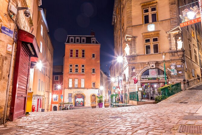Lyon Ghost Hunt: Follow the Shadows Exploration Game - Starting at Saint-Jean and climbing the old hill