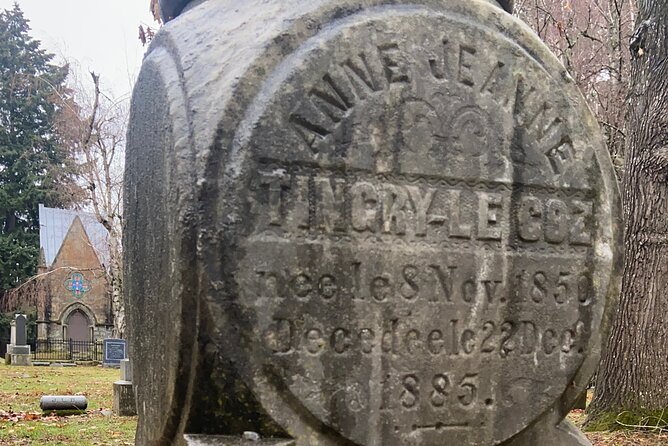 Macabre Ghost History of Portland, Oregon walking tour - Southeast Belmont, witches, sex work, and seances