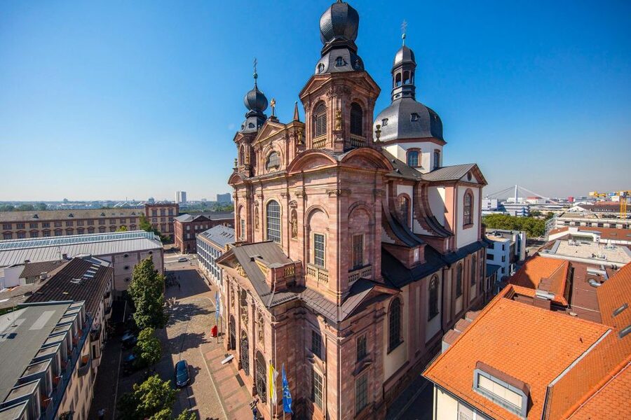 Mannheim, guided costume tour: Hangmen, Witches, Huguenots - Practical details that affect your choice