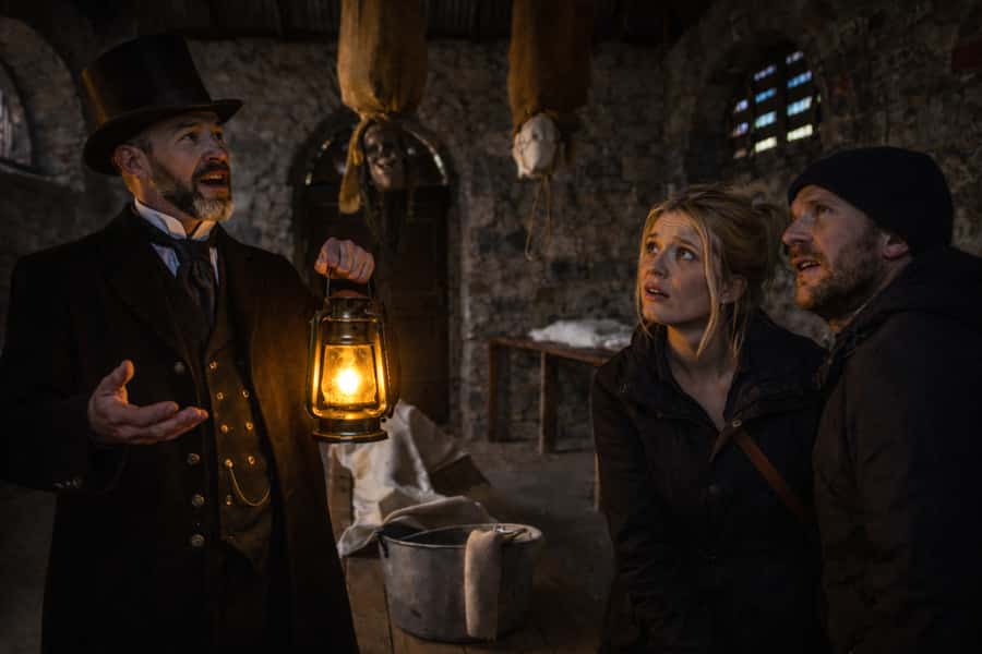 Melbourne: Ghosts of Williamstown Guided Ghost Walking Tour - Getting there from central Melbourne