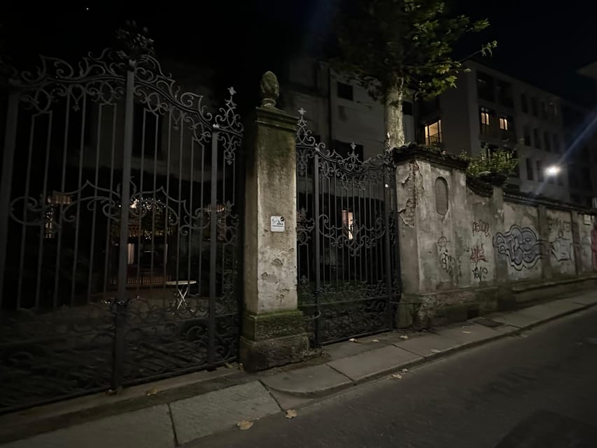 Milan: Ghosts, Mysteries, and Secrets Guided Walking Tour - Key points at a glance