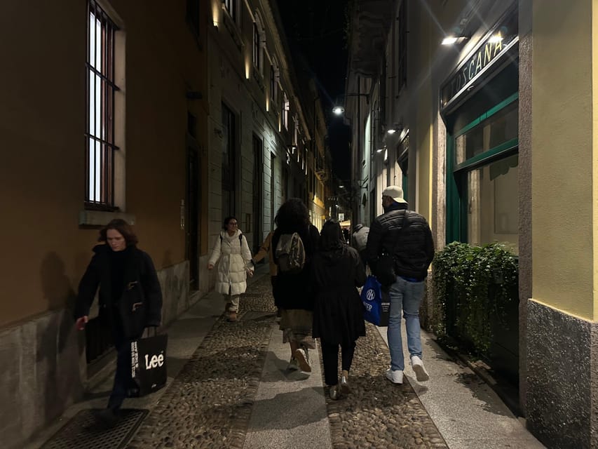 Milan: Ghosts, Mysteries, and Secrets Guided Walking Tour - Why this Milan night walk feels different