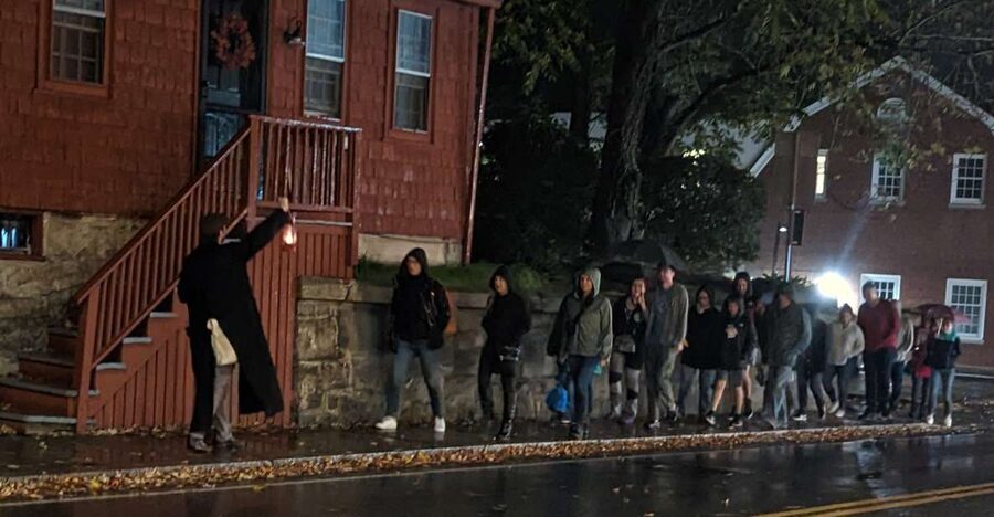 Mystic: Guided Ghost Tour of Downtown Mystic at Night - From colonial conflict to the darker side of Mystic