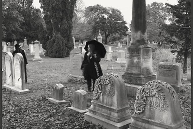 Mystic Moonlit Graveyard Ghost Tour - Joseph Wheeler brings war, crime, and vampire lore