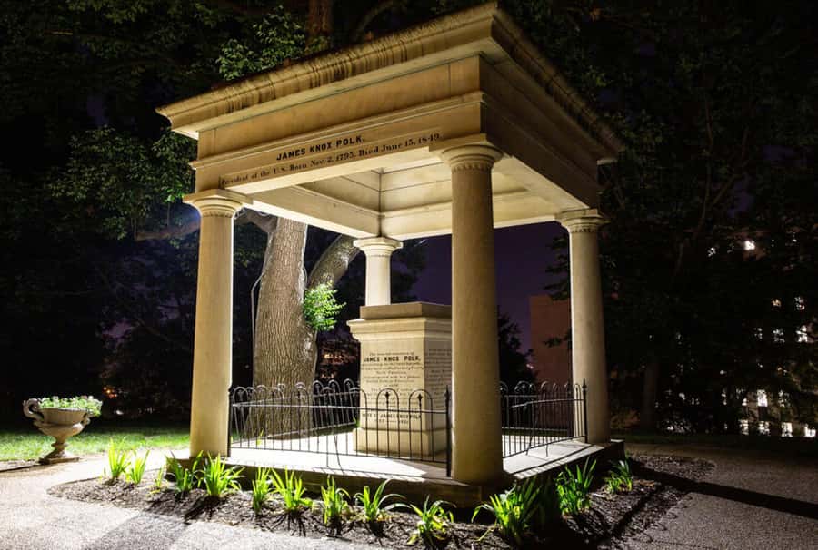 Nashville: Music City Ghosts & Hauntings Guided Walking Tour - Tunnels, floods, and the city’s harder memories
