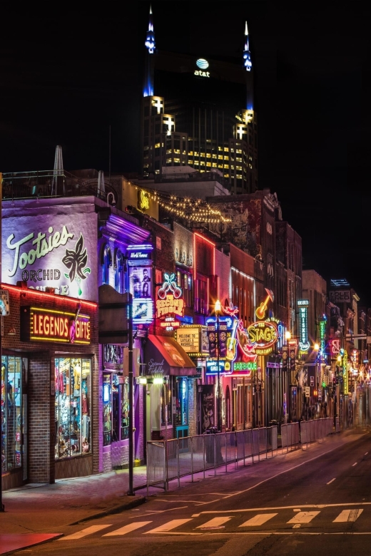 Nashville's Dark Secrets: Murder and True Crime Ghost Tour - How the 90-minute walk is shaped