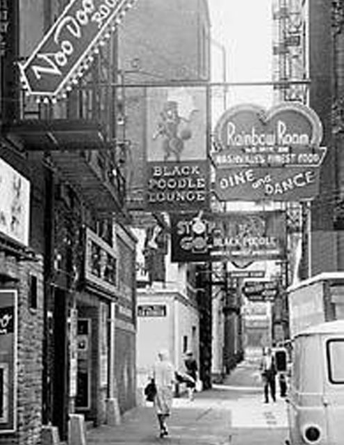 Nashville's Haunted Spirits Murder & True Crime Pub Crawl - Pacing, comfort, and practical details