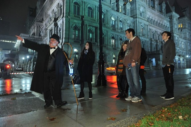 New Haven's Ghost Walk - Starting on New Haven Green