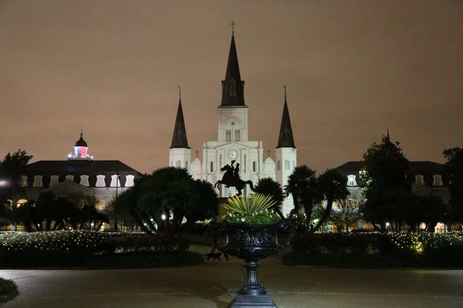 New Orleans: 5 in 1 Ghost & Mystery Evening Tour - Starting at Vampire Apothecary on St. Peter Street