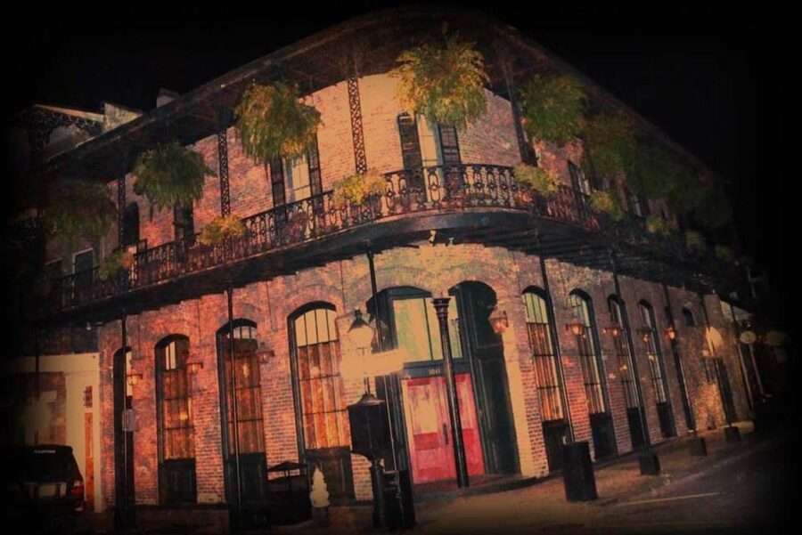 New Orleans: Adults Only Haunted Ghost Tour - Who should book this French Quarter walk?