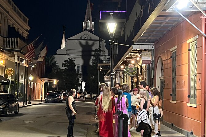 New Orleans : Best of Ghost & Voodoo Experience Walking Tour - Walking through the French Quarter’s darker stories