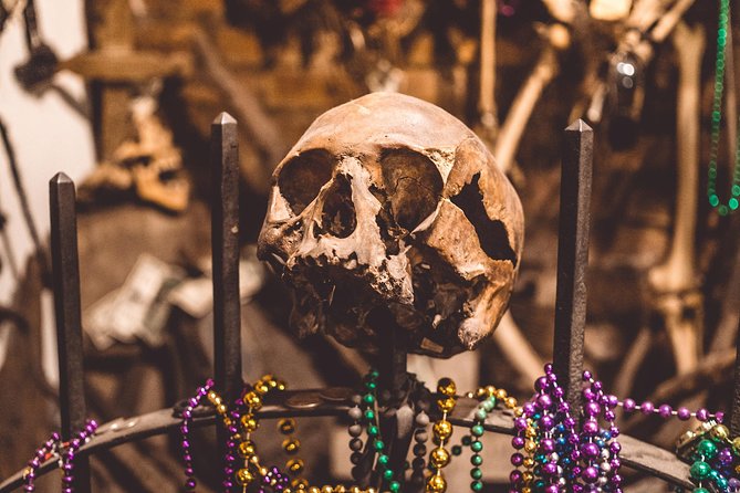 New Orleans Combo Tour: Voodoo, Vampire, and Ghost Tour - Lafitte’s Blacksmith Shop and the pirate connection