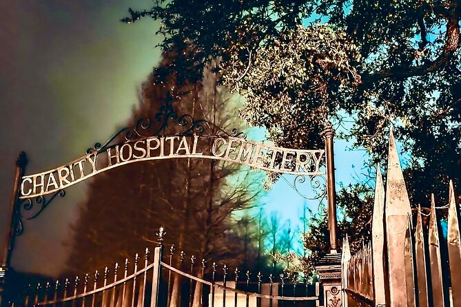 New Orleans Dead of Night Ghosts and Cemetery Bus Tour - The $55 price and what you receive