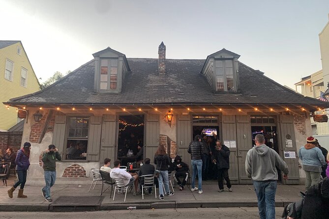 New Orleans' Finest Haunted Pub Tour - What kind of night is this?
