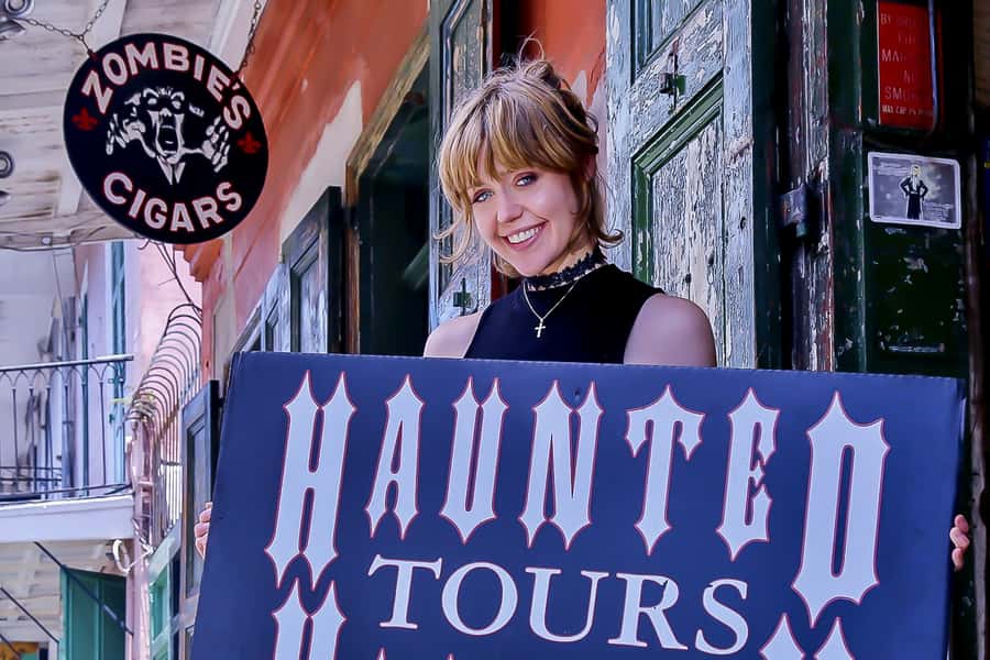 New Orleans: French Quarter Ghost and Legends Walking Tour - The Lalaurie Mansion and its grim reputation