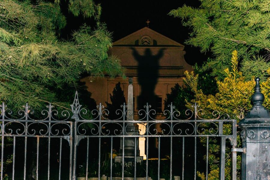 New Orleans: French Quarter Ghost Tour with Interior Visit - A French Quarter walk with more substance