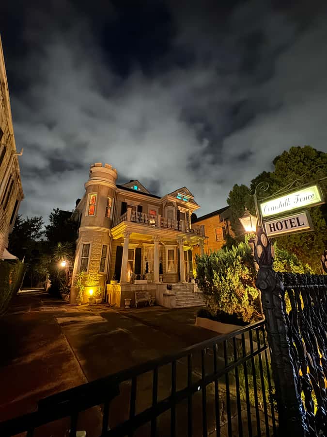 New Orleans: French Quarter Ghosts Haunted Walking Tour - Why this short ghost walk works in New Orleans