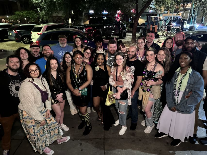 New Orleans: Ghost and Haunted Pub Crawl Tour with Free Shot - Lafitte’s Haunted Pirate Bar and three drinking stops