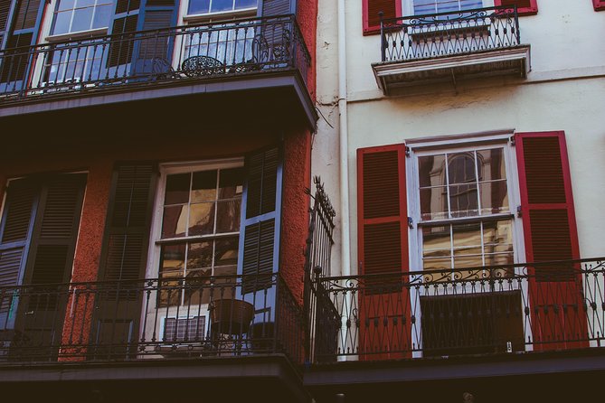 New Orleans Ghost Tour: Go Inside a Haunted Location - The Place d’Armes Hotel courtyard