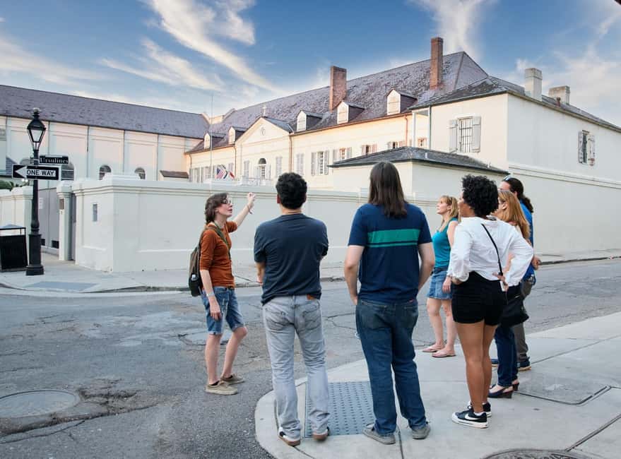 New Orleans: Ghosts of French Quarter Nighttime Walking Tour - Key points to know before you go