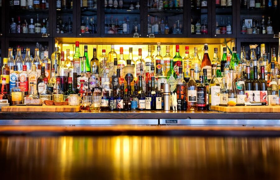 New Orleans: Haunted Drunken History Walking Tour - The first cocktail and the pace of the walk