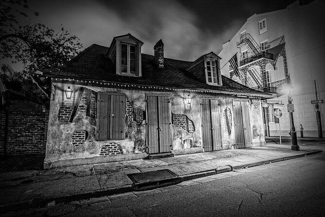 New Orleans Haunted & History Tour - A spooky walk through the Vieux Carré