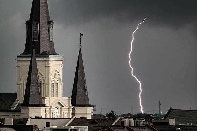New Orleans Paranormal Investigation - Weather, walking, and group rules