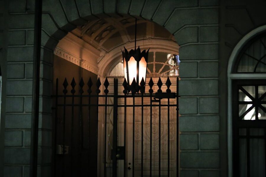 Newport Ghosts: Seaside Hauntings and Hags Tour - Who should book this Newport ghost walk?