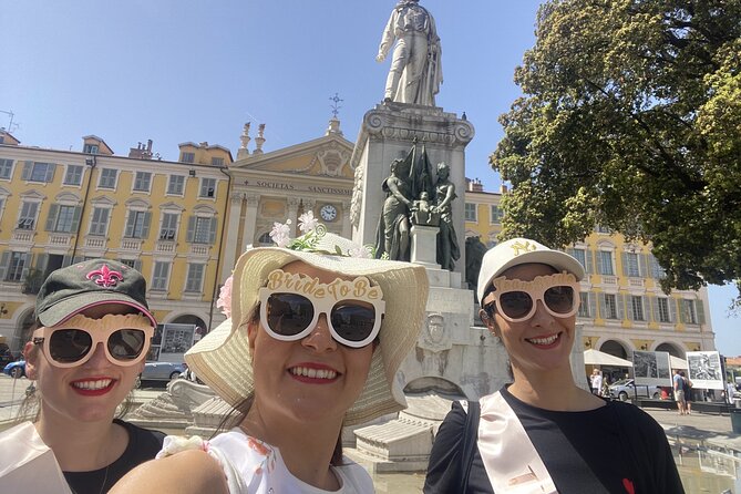 Nice Old Town: Artists & Ghosts Self-Guided Walking Adventure - Monument aux Morts and the serious turn