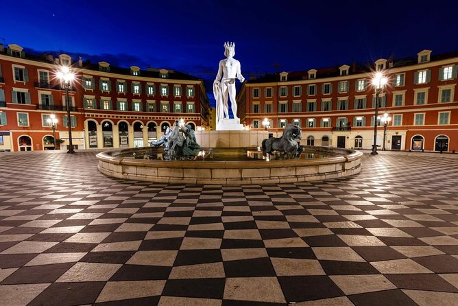 Nice Old Town: Artists & Ghosts Self-Guided Walking Adventure - Opera de Nice and the city’s grand stage