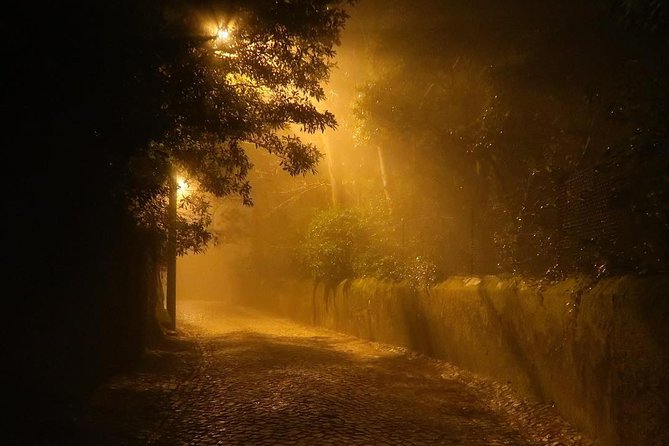 Night Walk: "From the Ghosts of the Castle to the Apparitions of the Mountains" - The climb through Sintra-Cascais Natural Park