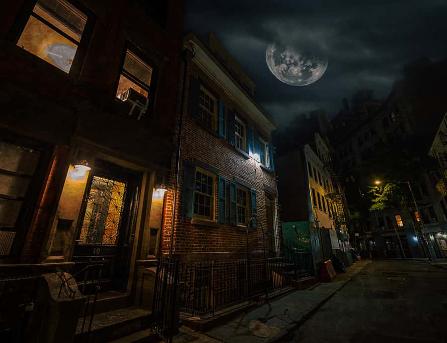 NYC: Ghosts & Ghouls of Greenwich Village Walking Tour - The Triangle Factory Fire and the cost of city growth