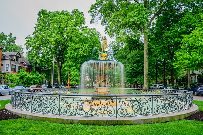 Old Louisvilles Famous Ghosts Smartphone Guided Walking Tour - Central Park and the Dupont family connection