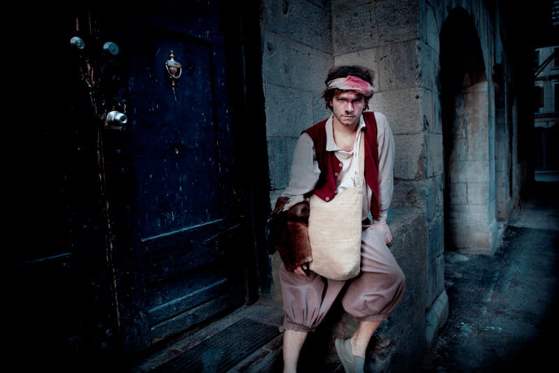 Old Montreal: Traditional Ghost Walk of the Haunted City - Walking Pace, Group Size, and Comfort