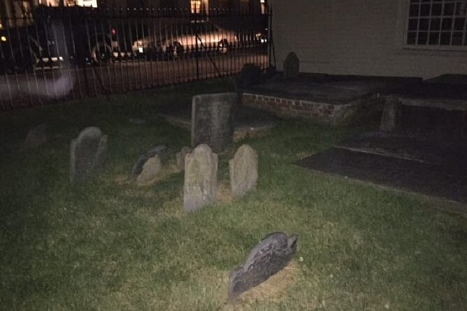 Olde Town Ghost Walk - The Jailhouse Inn and Washington Square
