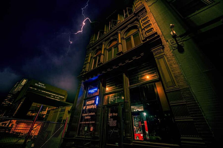 Omaha Ghost Tours: Otherworld Oblivion & Omens - The Museum of Shadows and the famous haunted collection