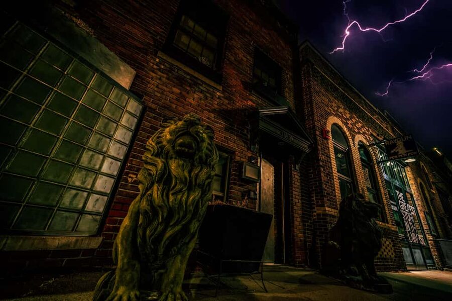 Omaha Ghost Tours: Otherworld Oblivion & Omens - The Dubliner Pub and Omaha’s rougher stories