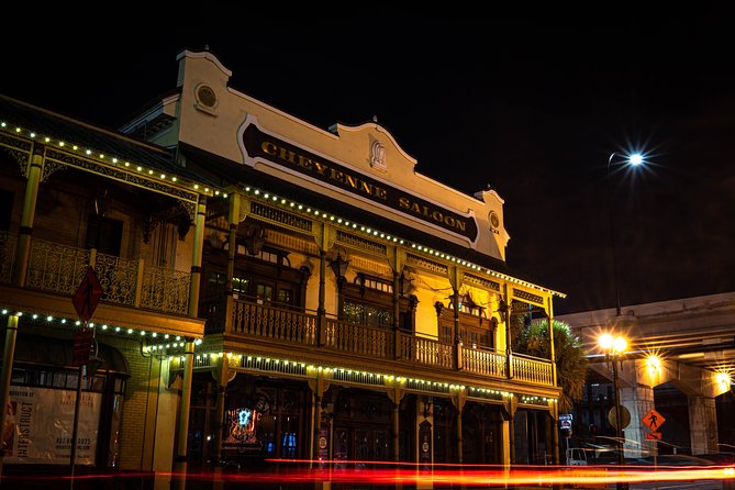 Orlando Ghost Tour: Ominous Otherworld Ghosts & Hauntings - What this Orlando ghost tour is really like