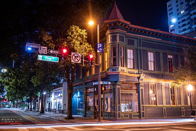 Orlando Haunts Boos and Booze Haunted Pub Crawl - The Kress Building and Its Whispers