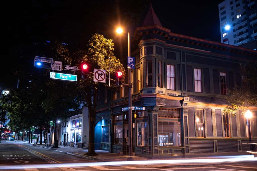 Orlando Haunts: Ghouls and Ghosts Tour - UFO sightings and Florida’s stranger reports