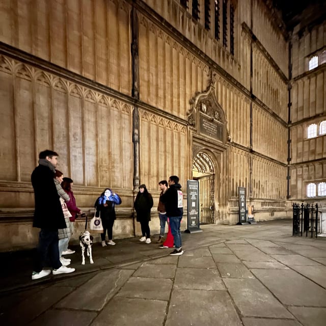 Oxford: Haunted Oxford Tour - by Uncomfortable Oxford™ - Weather, lighting, and accessibility