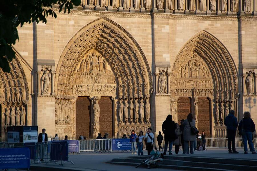 Paris: Ghosts and Dark Stories Guided Walking Tour - Key points to know before you book